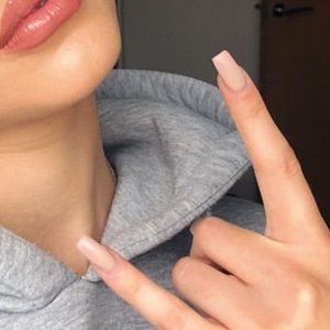 Meet your Posher, Anam